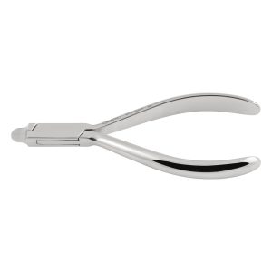 875 205p Angled View